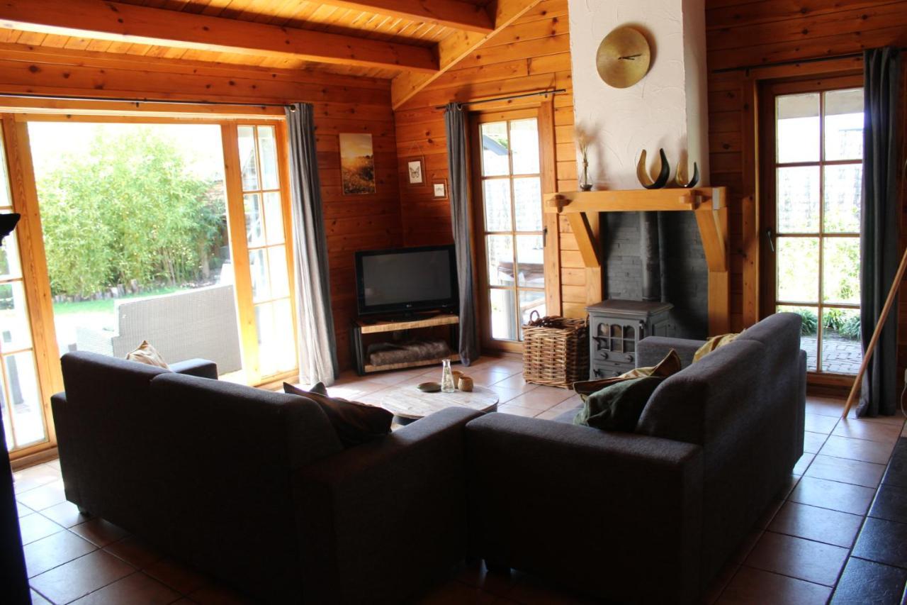 De Genten 1, Vakantiewoning Met Jacuzzi เออร์เมโล ภายนอก รูปภาพ