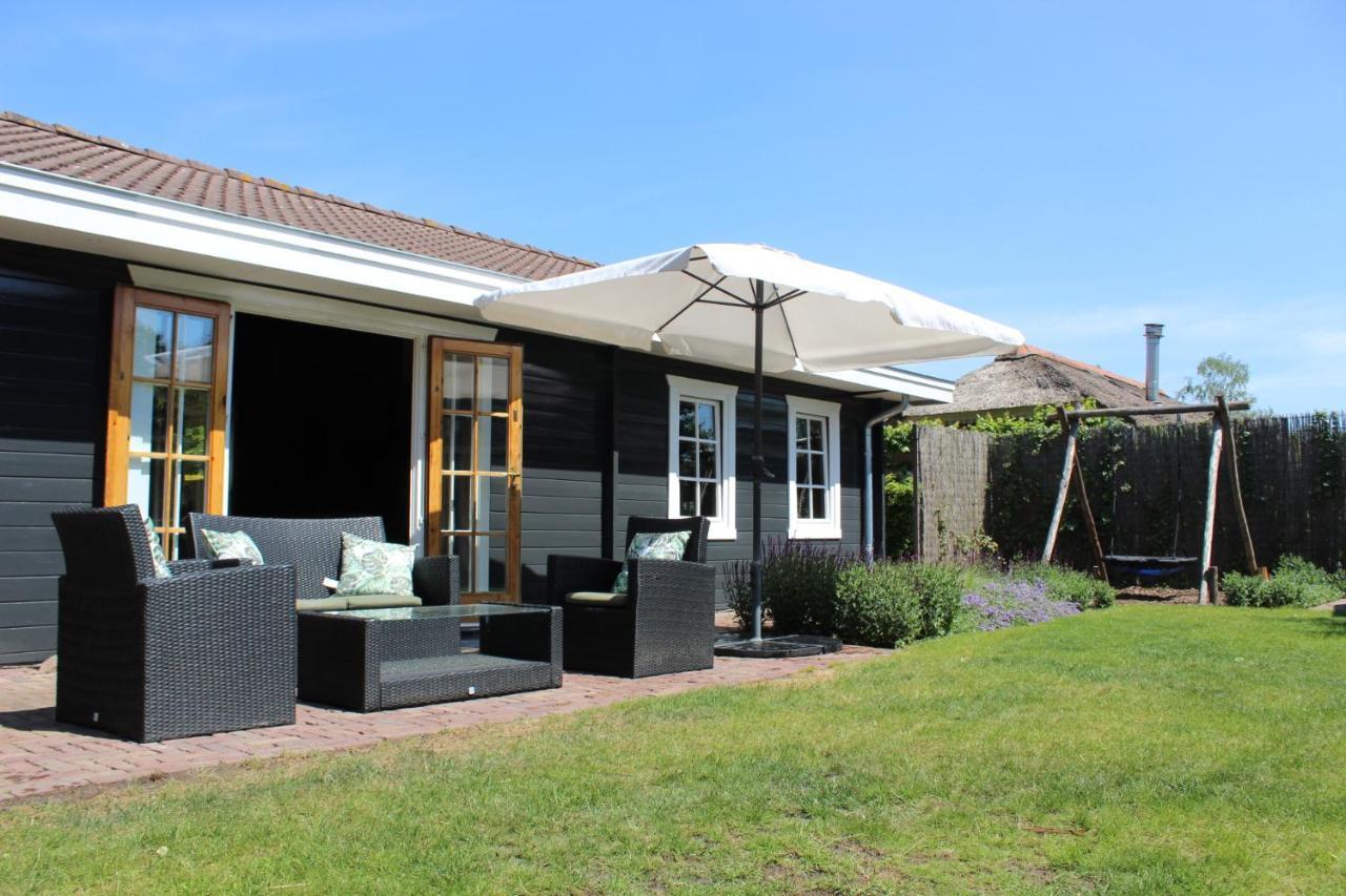 De Genten 1, Vakantiewoning Met Jacuzzi เออร์เมโล ภายนอก รูปภาพ